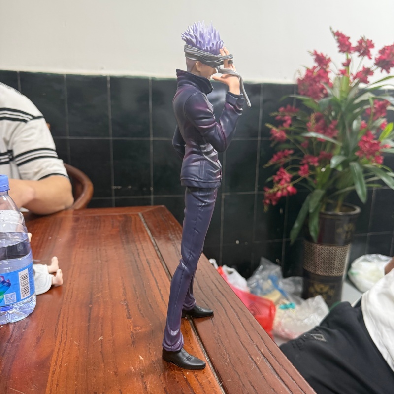 Figura de Ação GK de Satoru Go - Desk Setup Pc avaliação e preço